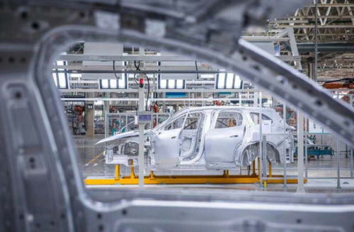 蔚来合肥工厂探访 年产能达10万台，汽车零部件全流程揭秘